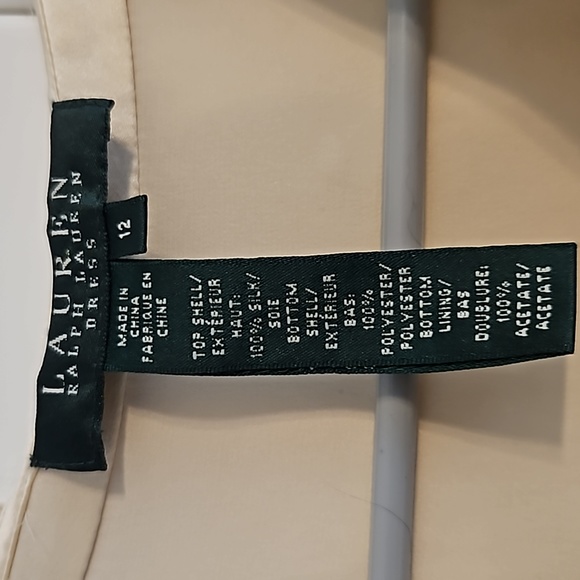 Ralpf Lauren evening dress with pure silk top. Gorgeous fringes. Size 12. - Picture 10 of 15